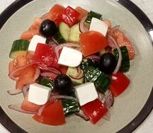 Салат греческий