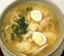 Куриный суп с лапшой