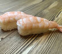 Нигири с креветкой