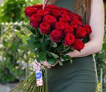 Վարդեր Red Naomi L №102607