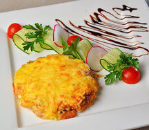 Отбивная под соусом Дижон