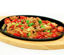 Сковородка с курицей