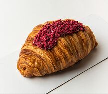 Круассан безлактозный Малиновый