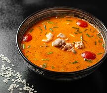 Том ям с курицей