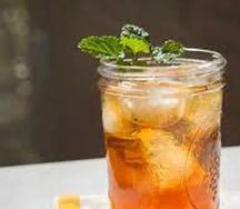 Thé glacé à la menthe