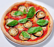 Pizza parmigiana grande