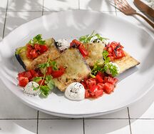 Хрустящие баклажаны с кремом из сулугуни