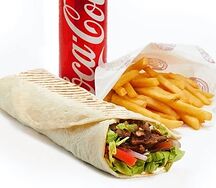 Chawarma viande hachée + frites + boisson