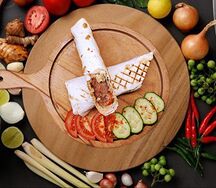 Люля-кебаб из баранины в лаваше