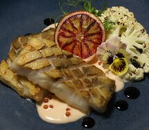 Судак с цветной капустой