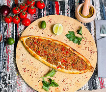 Пиде с говяжьим фаршем 