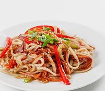 New Вок лапша гречневая соба с овощами