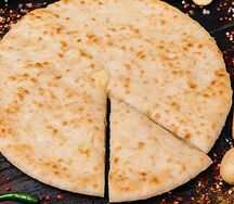 Осетинский пирог с картофелем и сыром