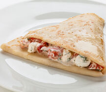 Блин с брынзой, помидорами и чесноком