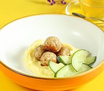 Фрикадельки из индейки с пюре