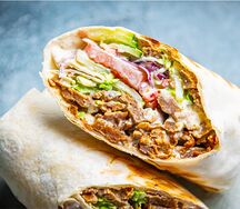 Шаверма в лаваше двойная