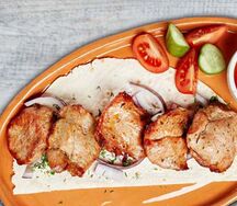 Шашлык из cвинoй шейки