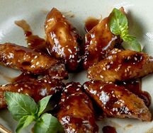 Куриные крылышки в соусе барбекю