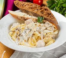 Паста с куриной грудкой
