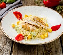 Цезарь с курицей