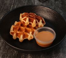 Льежские вафли с солёной карамелью