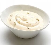 Соус белый с чесноком