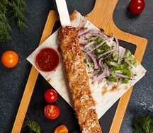 Люля-кебаб из курицы с сыром