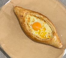 Хачапури по-аджарски