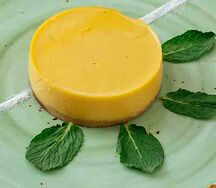 Пирожное Манго-маракуйя