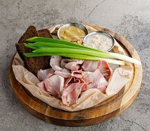 Фирменная копченая грудинка