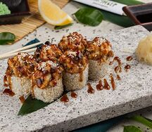 Запеченный ролл с угрём