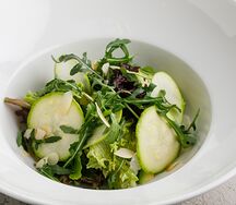 Зеленый салат