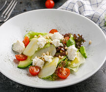 Салат с козьим сыром