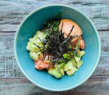 Поке с лососем