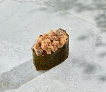 Острые суши угорь