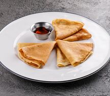 Блины с кленовым сиропом