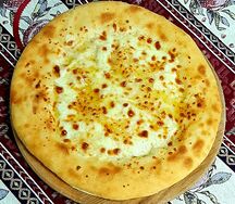 Мегрельский по-домашнему с двойным сыром