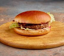 Бургер с луковым мармеладом