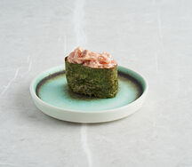 Суши лосось острые