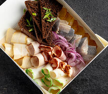 Ассорти закусок к водочке