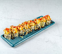 Ролл с креветкой в соусе васаби