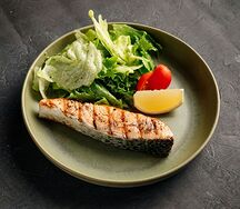 Стейк из лосося