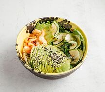 Зеленый салат с креветками