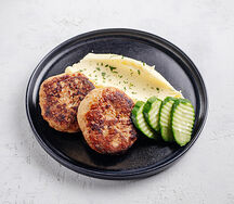 Куриные котлетки с картофельным пюре