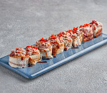 Острый ролл в угре с лакедрой