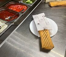 Железный человек с сыром