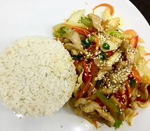 Рис с курицей и овощами