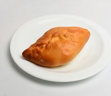 Пирожок с рыбой