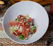 Салат с овечьим сыром