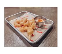 Креветки темпура с имбирным Айоли